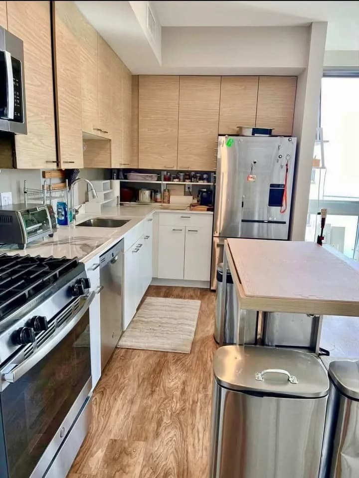 Kitchen after deep cleaning by Pristine Cleaning Gurus