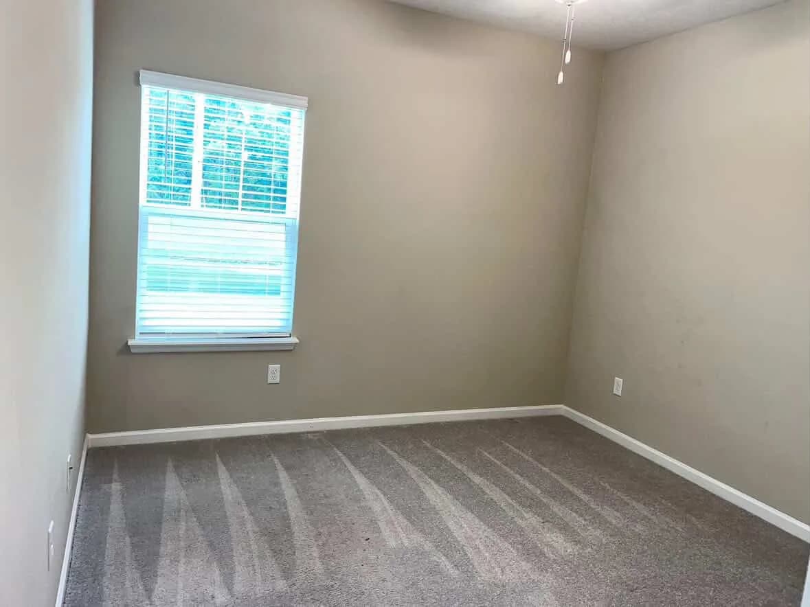 Second bedroom after move-out cleaning by Pristine Cleaning Gurus